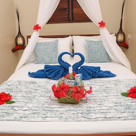 Blue Bay Resort Порт-Вила Экстерьер фото