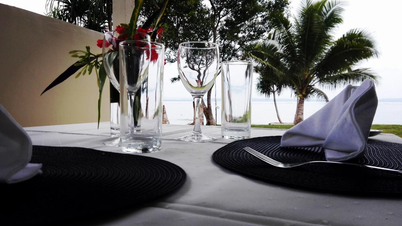 Blue Bay Resort Порт-Вила Экстерьер фото