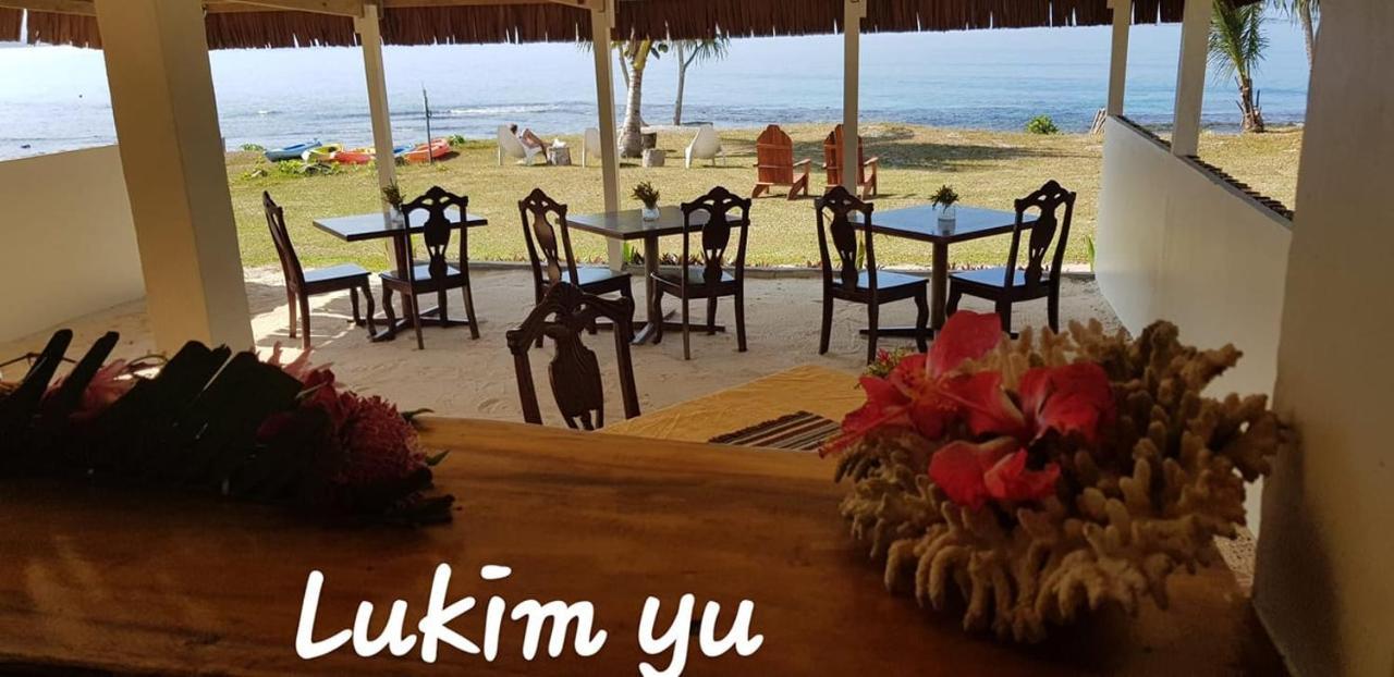 Blue Bay Resort Порт-Вила Экстерьер фото
