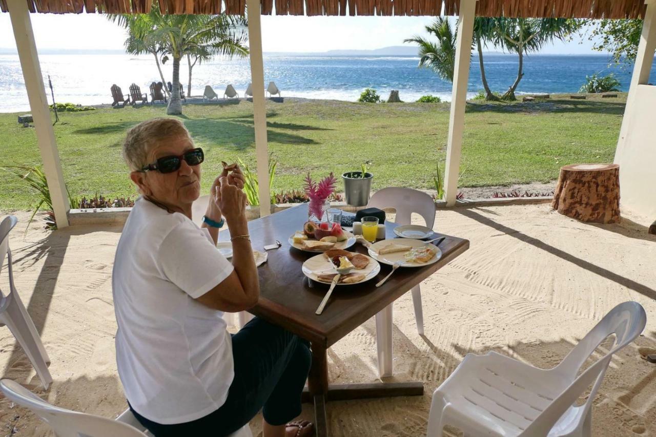 Blue Bay Resort Порт-Вила Экстерьер фото