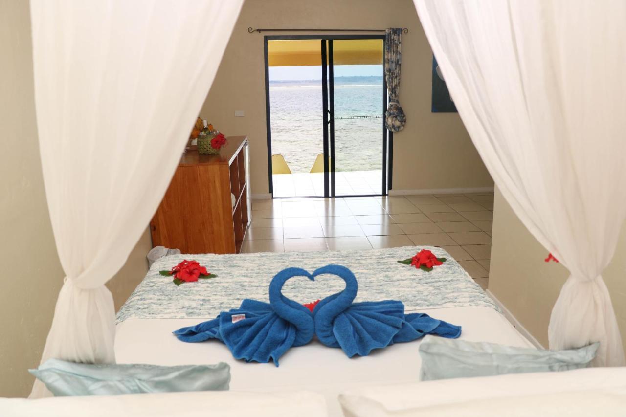 Blue Bay Resort Порт-Вила Экстерьер фото