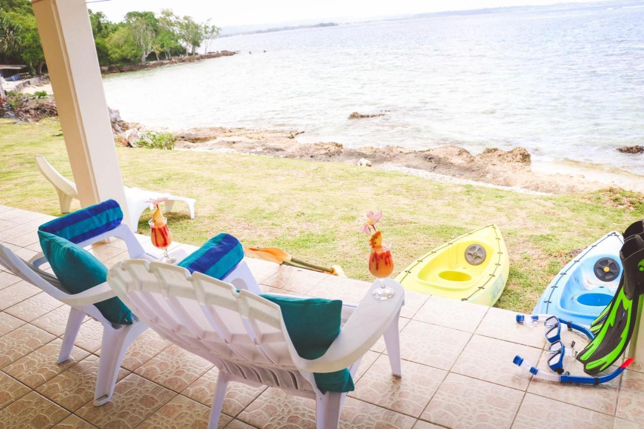 Blue Bay Resort Порт-Вила Экстерьер фото